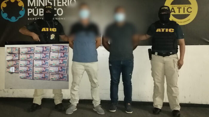 ATIC detiene a dos personas con 2.2 millones de lempiras asociados a narcotráfico