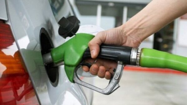 Los precios de los carburantes no se moverán hasta el 31 de diciembre del 2021