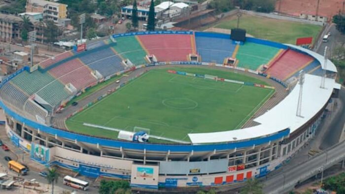Comisiones inspeccionan el Estadio Nacional de Tegucigalpa