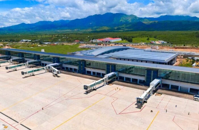 Nuevo Gobierno revisará contrato el Aeropuerto Palmerola