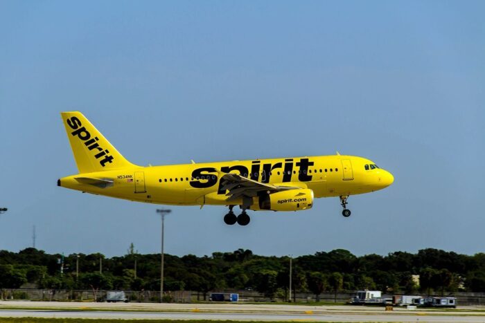 Spirit hizo historia al convertirse en la primera aerolínea en despegar desde Palmerola