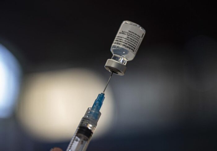 Honduras recibirá más de dos millones de vacunas pediátricas, anuncia el presidente Hernández