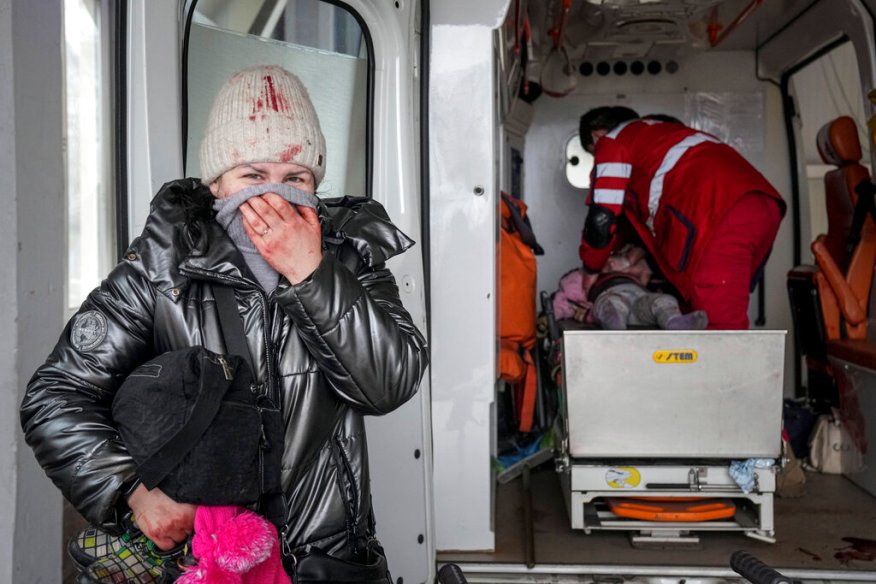 Niña de 6 años muere en bombardeo ruso de ciudad ucraniana