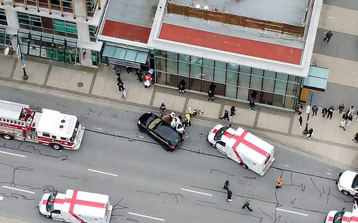 Al menos 10 muertos y 15 heridos en múltiples ataques con cuchillo en Canadá