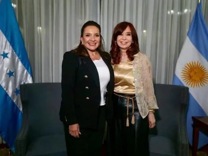 Presidenta Xiomara Castro condena atentado contra Cristina Fernández