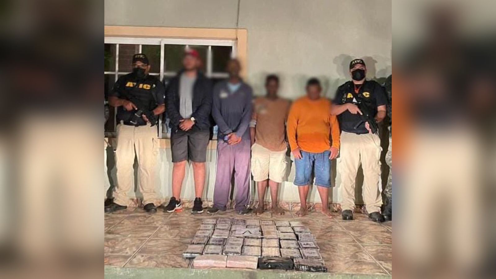 Dictan prisión preventiva a cuatro supuestos traficantes de cocaína