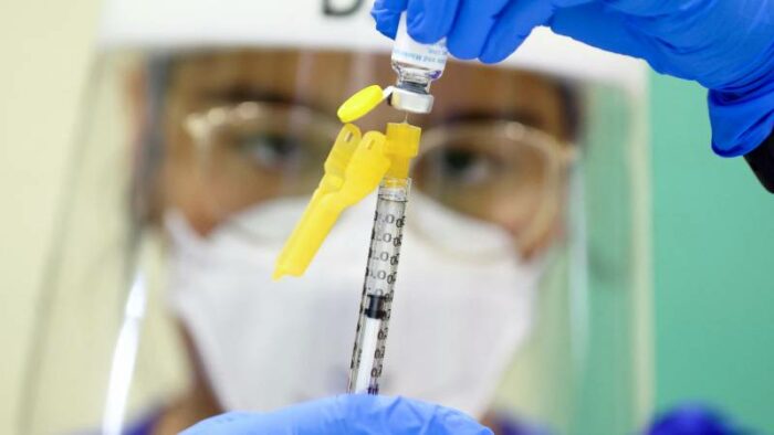 Personal de salud de El Salvador serán vacunados contra la viruela del mono