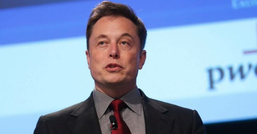 Elon Musk planea despedir hasta la mitad de los 7500 empleados de Twitter
