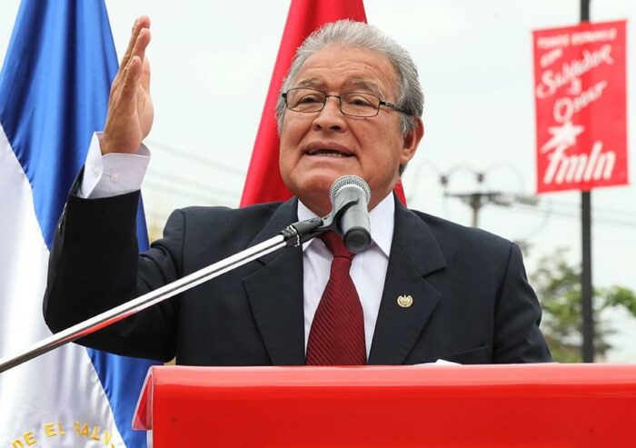 La Fiscalía de El Salvador toma bienes del expresidente Sánchez Cerén