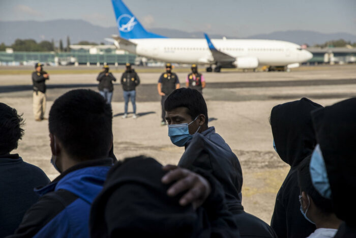 México y EEUU deportaron a más de 196.300 centroamericanos en 2022
