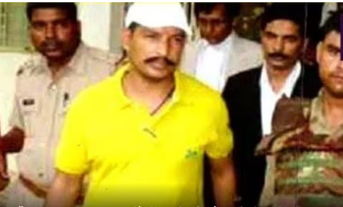Asesinan a tiros a un conocido gángster frente a las puertas de un tribunal en la India